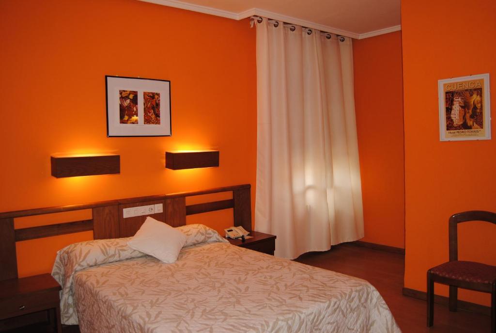 Hotel Pedro Torres كوينكا المظهر الخارجي الصورة
