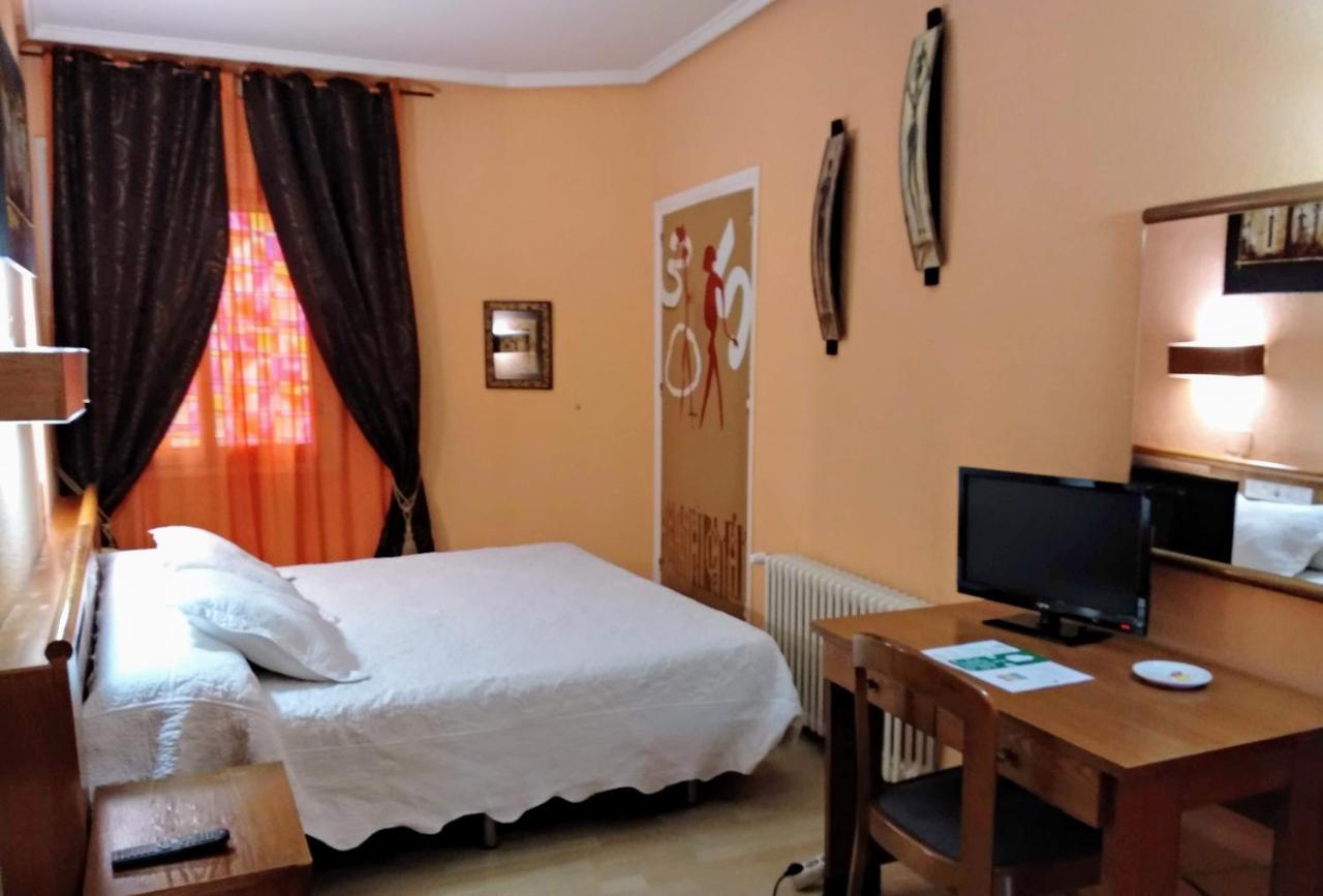 Hotel Pedro Torres كوينكا المظهر الخارجي الصورة